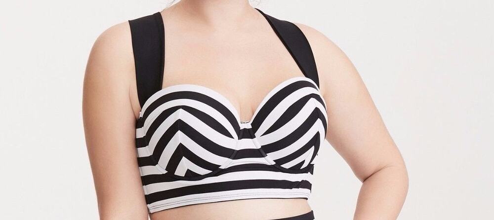 Torrid Striped Multi Way Push Up Bikini Top Womens Size 1 Black White Retro